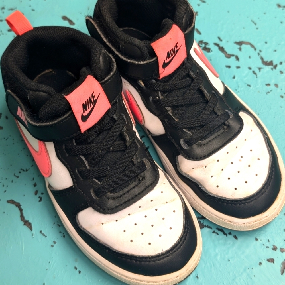 ⚡ SALE NIKE || Youth Court Borough 2 High Top Sneaker